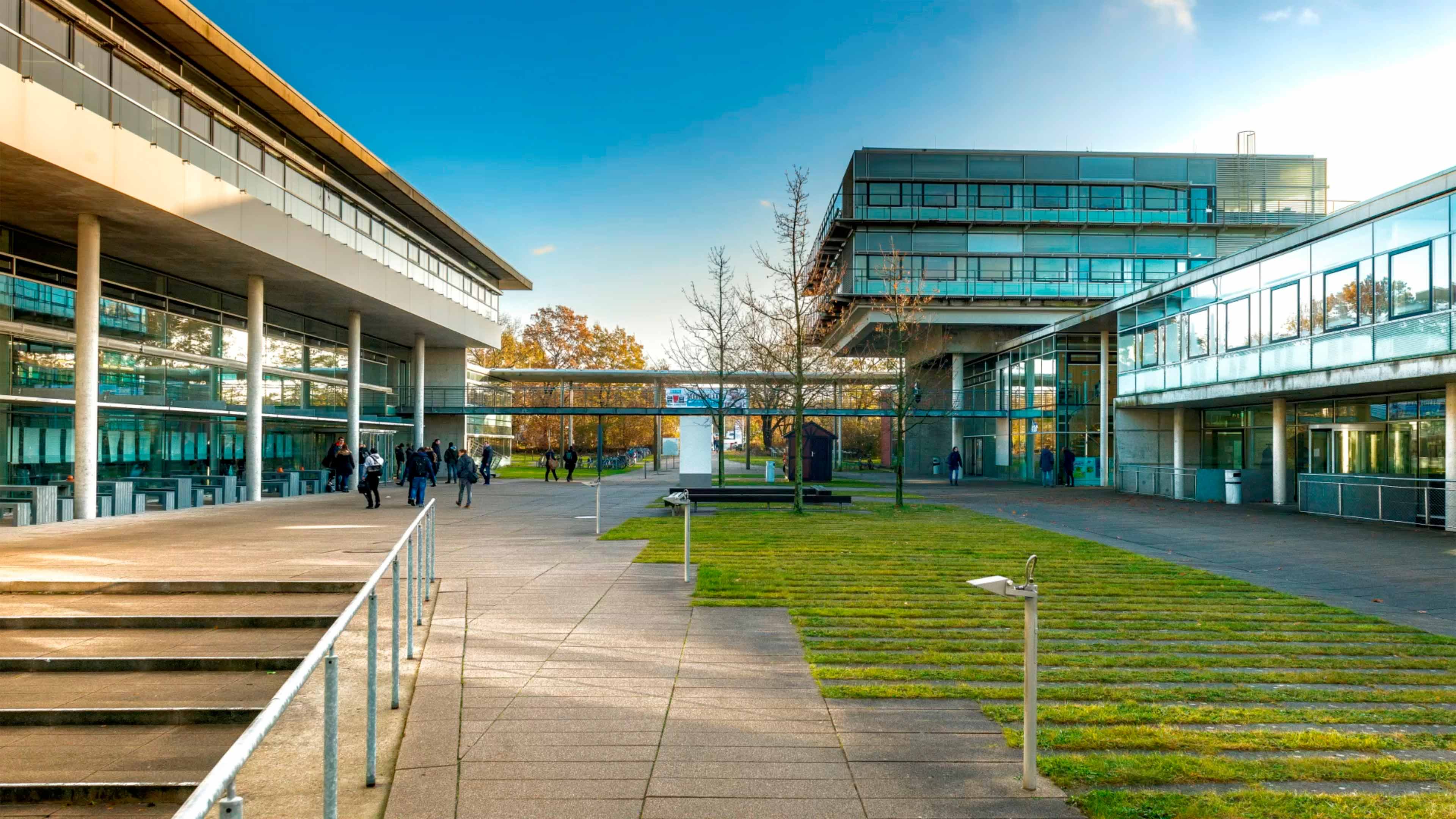 Blick auf einen Universitäts Campus