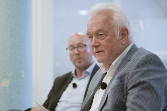 Standbild von Wolfgang Kubicki