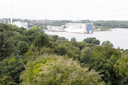 Blick auf die Flensburger Werft in Flensburg