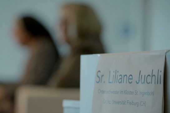bb_liliane_teaser_02.jpg Namensschild von Liliane Juchli