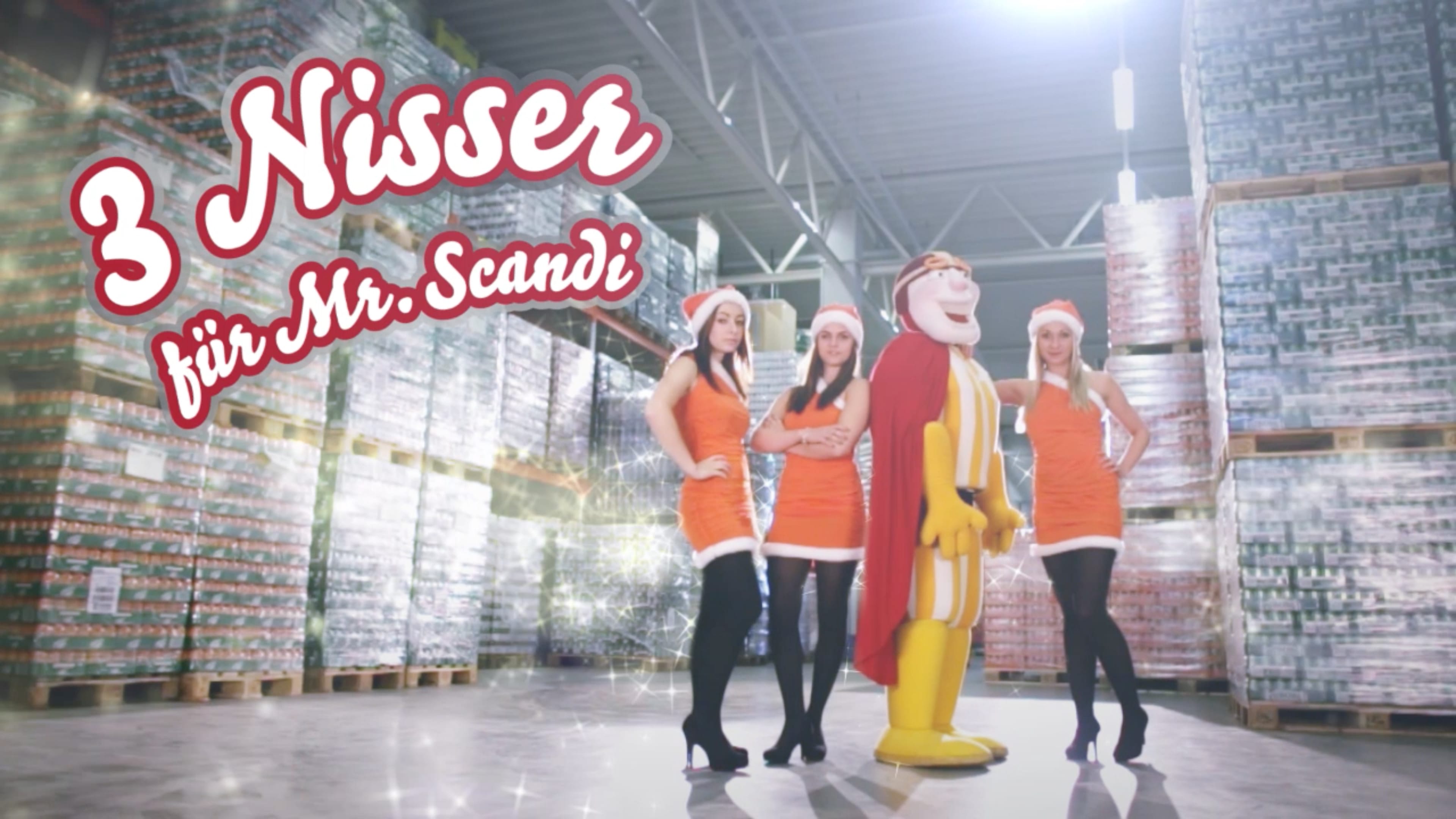 Mr Scandi posiert mit drei Frauen